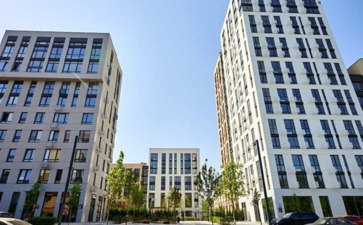 Продаж 2-к квартири вул. Салютна 2к1 - фото 1
