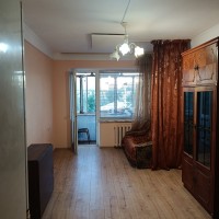 Кімна поруч Юніить ринок , Метро Чернигівська , вул.Космічна №3 Киев