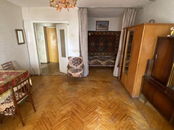 Продаж 1-кімнатної квартири у Дарницькому р-н. Юрія Литвинського 82А