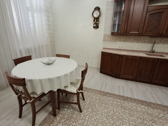 Продаж від власника квартири 105 м кв Жк Панорама на Печерську,  Коновальця,  44а