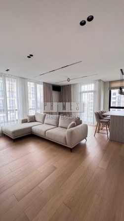 Продаж 2к квартири, ЖК "Файна Таун", вул. Салютна, 2б, Нивки - фото 1