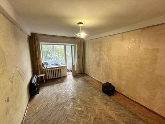 Продам 1-к кваритру на Мрії 20Г
