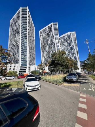 Продаж 2-кімнатної квартири в ЖК бізнес-класу "Manhattan City" 79.9 кв.м - фото 1