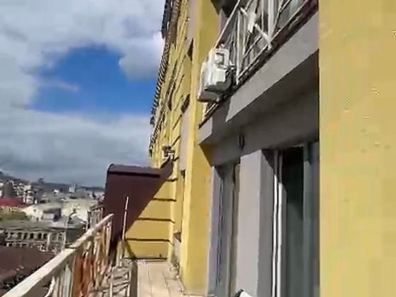 Без% Київ Продаж квартири поділ  центр  под бизнес Киев