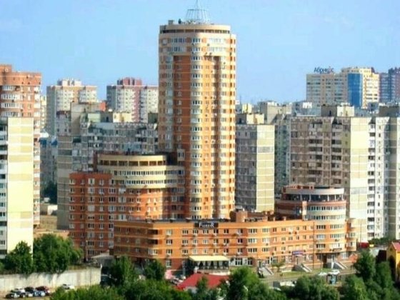 Продам квартиру на Осокорках. Моноліт з бомбосховищем. Срібнокільська 12