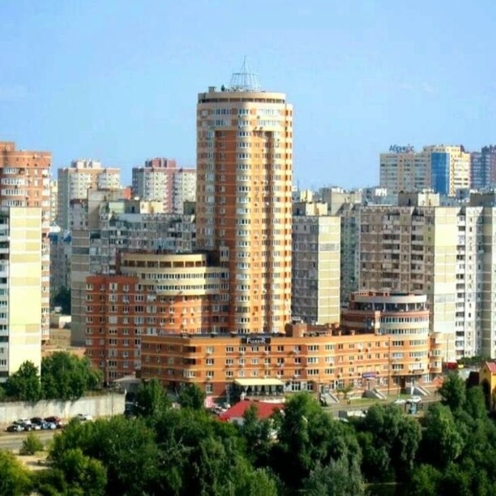 Продам квартиру на Осокорках. Моноліт з бомбосховищем. Срібнокільська 12 - фото 1