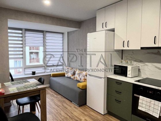 Продаж 1-кімнатноі квартири ЖК Club House Жуляни ТРЦ Республіка