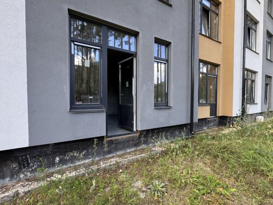 Продам квартиру 23 м2 з окремим виходом на барбекю зону