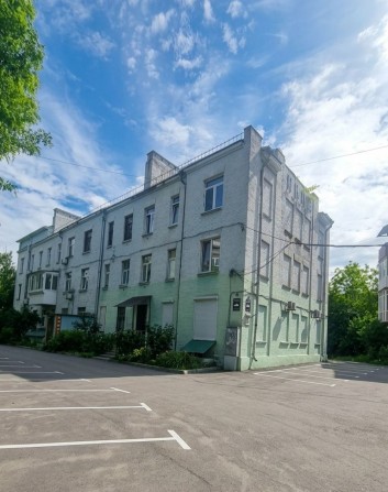 Без% Продаж квартири  3-х кімнатної Поділ сталінка  ул.Юрківська метро Тараса Шевченка - фото 1