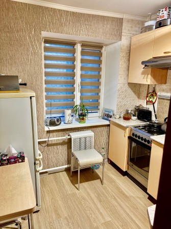 Продаж двокімнатної квартири на вул.Салютній 9. - фото 1