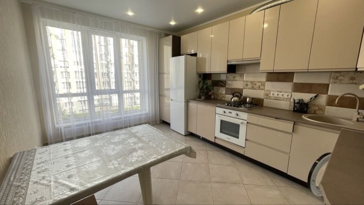 Продам 1к квартиру з ремонтом Кришталеві Джерела Метрологічна 54а - фото 1