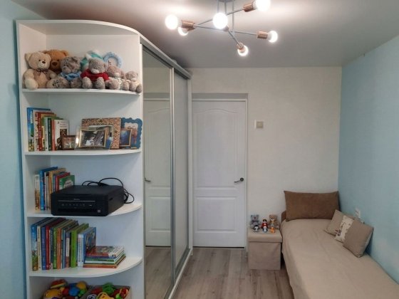 Продаж 2к квартири від власника Ентузіастів 17, 44м² на Русанівці з ви