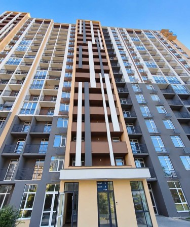 • 1-кімнатна квартира 38.3 кв. м на вул. Академіка Заболотного, 148Б ЖК Кришталеві джерела - фото 1