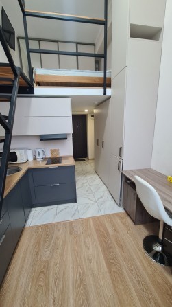 Продам свою дворівневу квартиру  SMART HOUSE Машинобудівна 41 Солом'янський р-н - фото 1
