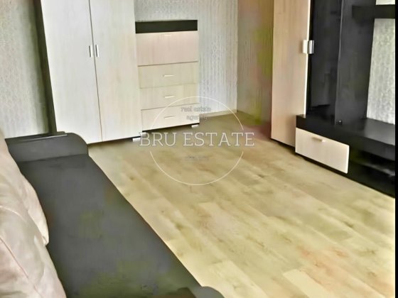 Продаж 2 к квартири Харківська Позняки 7й поверх Газ 51 м