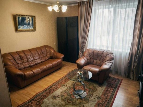 Без комісії! Антоновича, центр Києва! Простора видова 2-кімнатна квартира 60м², цегляний будинок, по Киев