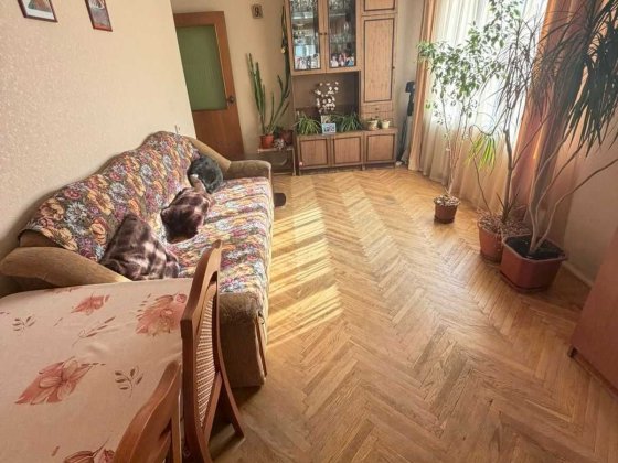продаж 2 кімнатної квартири  пров. Надії Світлично 2
