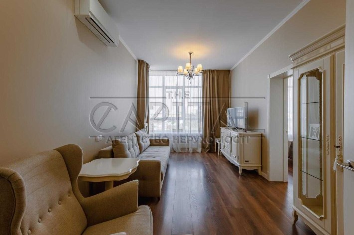 Продаж / Квартира /Джона Маккейна ЖК Central Park - фото 1