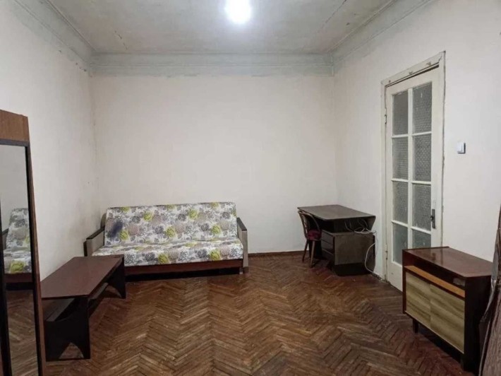 Продам 1-кімн. Лесі Українки бульв. 11а, 41 м.кв. Сталінка! - фото 1