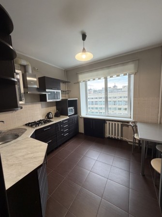 Продам повноцінну розлільну 3к кввртиру, метро Печерська - фото 1