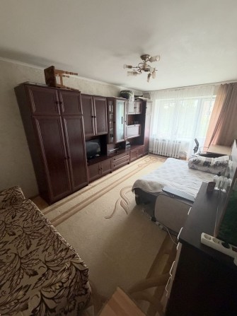 1-кімнатна 30 м² з окремою кухнею, газом і балконом — Дністерська 1, Двінська 1 - фото 1