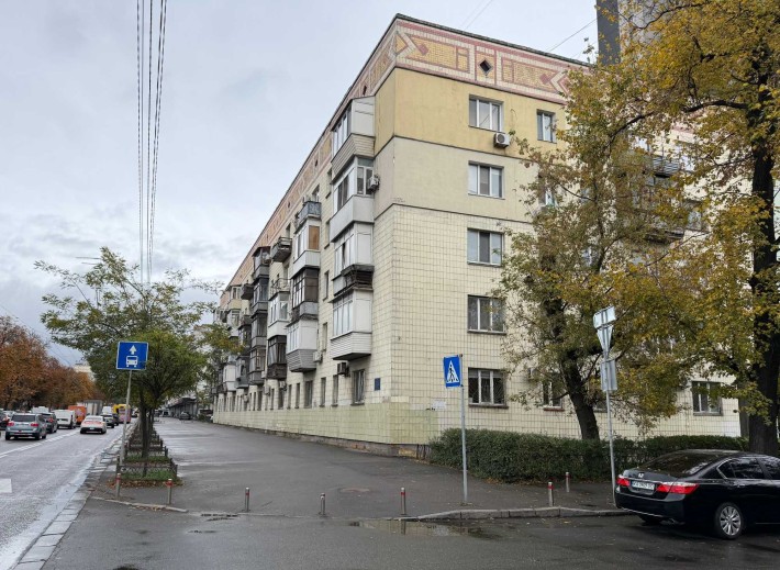 Продам 2-х кім. Квартиру у центрі Києва - фото 1