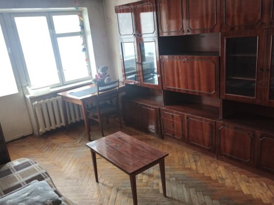 Продам двухкомнатную квартиру, Голосеевский район, метро Голосеево