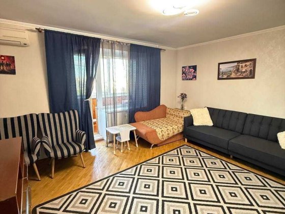 Продаж 2-кімнатної квартири - Харківське шосе, 60