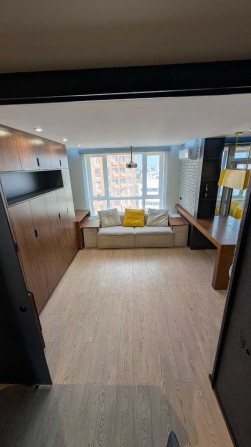 Однокімнатна квартира з кінотеатром в ЖК L-квартал - фото 1