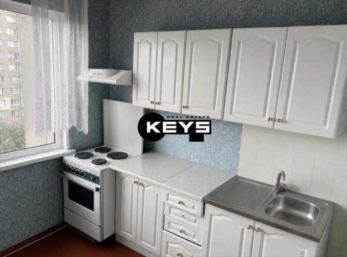 Продаж 3-кімнатної квартири на Теремках — вул. Лятошинського, 8  71,1 м² | 10 поверх | $72000 - фото 1