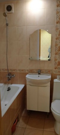 Продам 1 ком кв ул Полеская 16, Новая Дарница, Дарницкий Ж/Д вокзал, без комиссии - фото 1