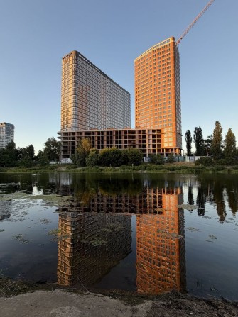 Продам 1-кімнатну квартиру в ЖК Rusaniv Residence 3 секція вид на канал. - фото 1