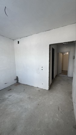 Продаж 1 к квартира 37м2 Позняки, ЖК Патріотика буд. Синевір Власник - фото 1