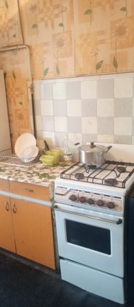 Ново Дарницька 15/1,  спец.проект,1/9 поверх. 39/18/7 - фото 1