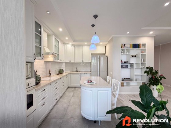 Без комісії. Продаж 3к квартири 106м2, вул.Ревуцького, 7В Дарницький р-н, ДМЖ