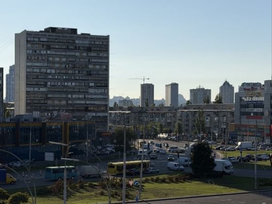 Дарницька площа. Празька 3. Продаж 2к квартири. 43.1м2