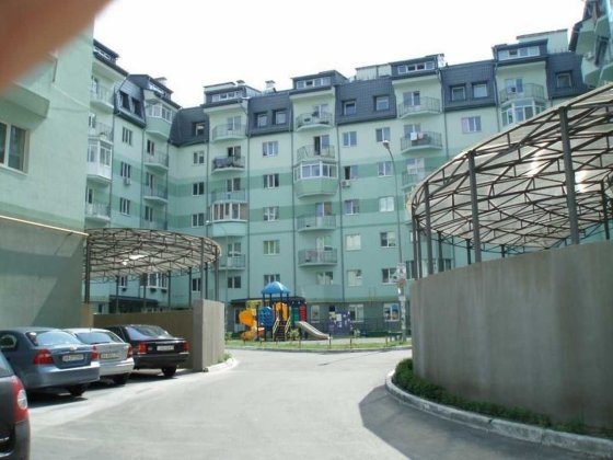 Продаж 3-кімнатної квартири Бортничі