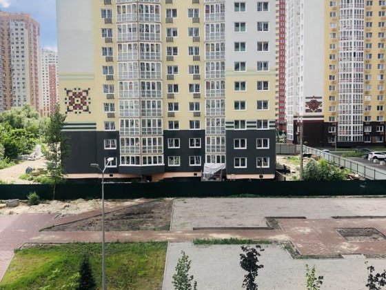 52000 ЖК Патріотика.5 поверх  Гмирі 22Б. Зданий Заселений Позняки 10 хв ГЕНЕРАТОР! Продам 1 к кварти