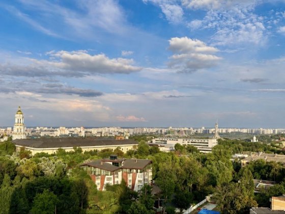 Панорама Дніпра та Лаври. Продаж 2-кімн, Печерськ, 65м², Омеляновича-Павленка 19А (Суворова). Без ко