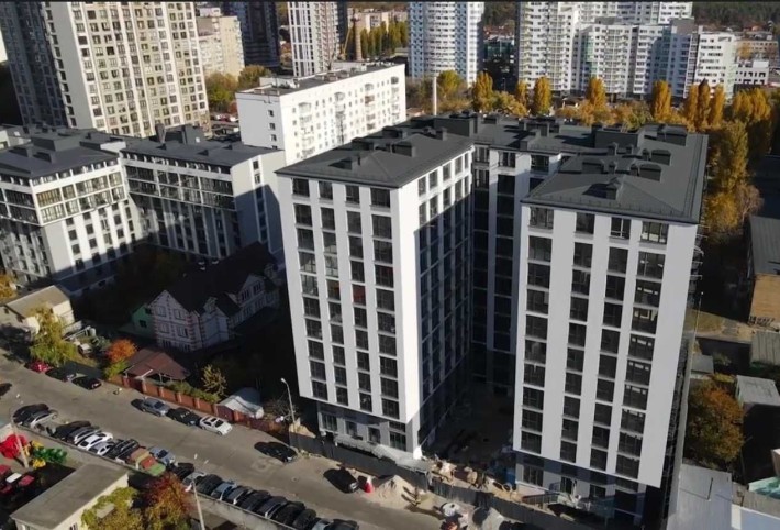 Продам 1 кому кв з ремонтом та технікою вул. Кам'янська, 127, метро поряд 5 хвилин - фото 1