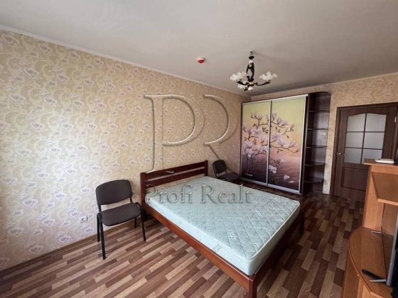 Без% Продаж 1кімн.кварт. вул. Є.Чавдар,34 метро «Осокорки» Киев