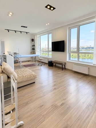 Продаж видової квартири 101,4 м² ЖК «Зарічний», метро Славутич, Дарницький район - фото 1