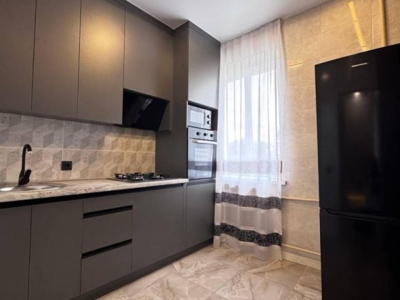 Є ГАЗ! Продаж 2к квартири з абсолютно новим ремонтом на Берестейському пр. 7, центр Києва, 4 поверх.
