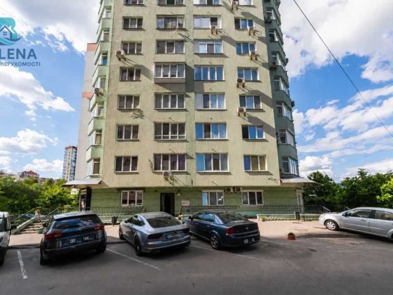 Продаж 1 квартири вул Феодосійська метро Деміївська Голосіївський