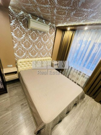Продаж 2 кімнатної квартири 63 м2 Берестейський проспект 23 Шевченківський район - фото 1