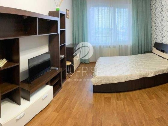Продам 1к квартиру. Київ, ЖК "Патріотіка", метро Осокорки, Позняки