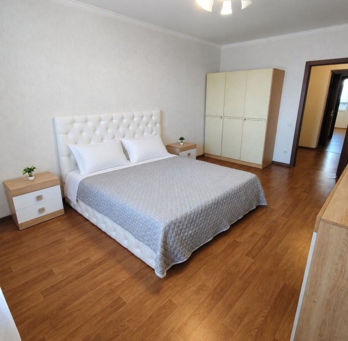 Продаж видової 2 кімнатної квартири провулок Моторний 11 А  Голосіївський - фото 1