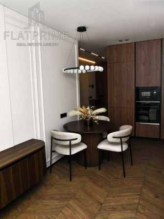 Квартира 44 м², Підземний паркінг, Автономне опалення, Авторський ремонт, ЖК Forward, вул. Ростислав - фото 1