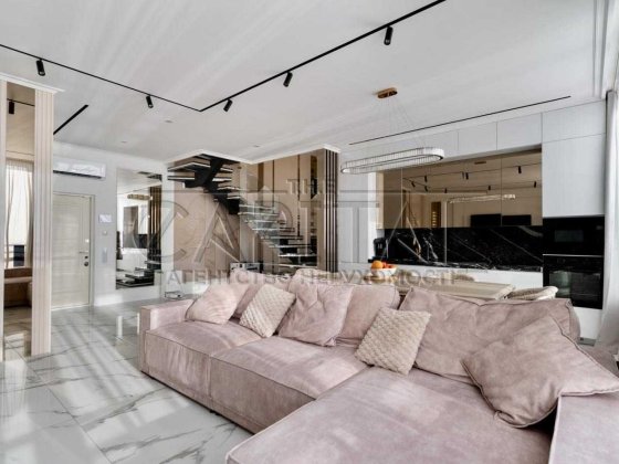 Продаж / Квартира / 137 м2 / ЖК Seven / Дарницький район