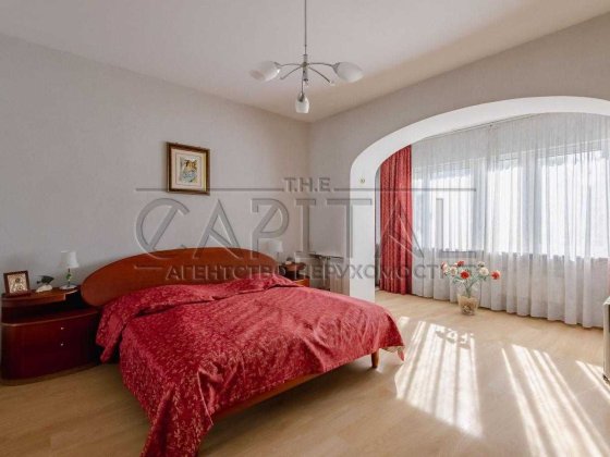 продаж 3 кімнатної квартири, ГАРАЖ,  Шулявка